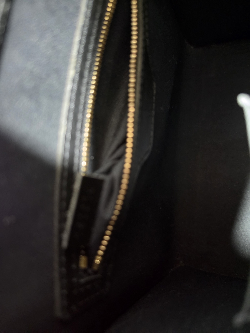 Louis Vuitton Black Epi Leather Figari PM - Picture 9 of 10